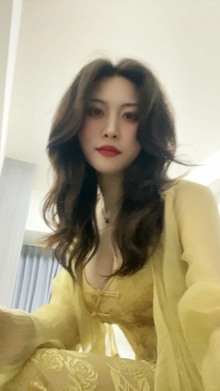 我从来不想晚婚，却又预感二婚