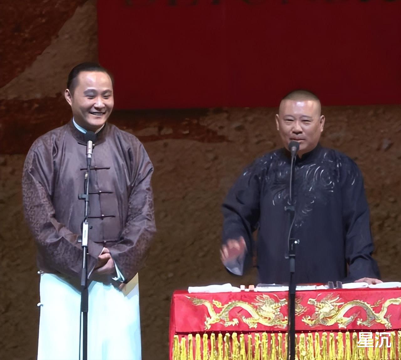 侯耀华：拜师应按照入门前后排序，但我本人是例外，牛群生气没用（侯耀华拜师仪式上师胜杰的发言录像）-第7张图片-九妖电影