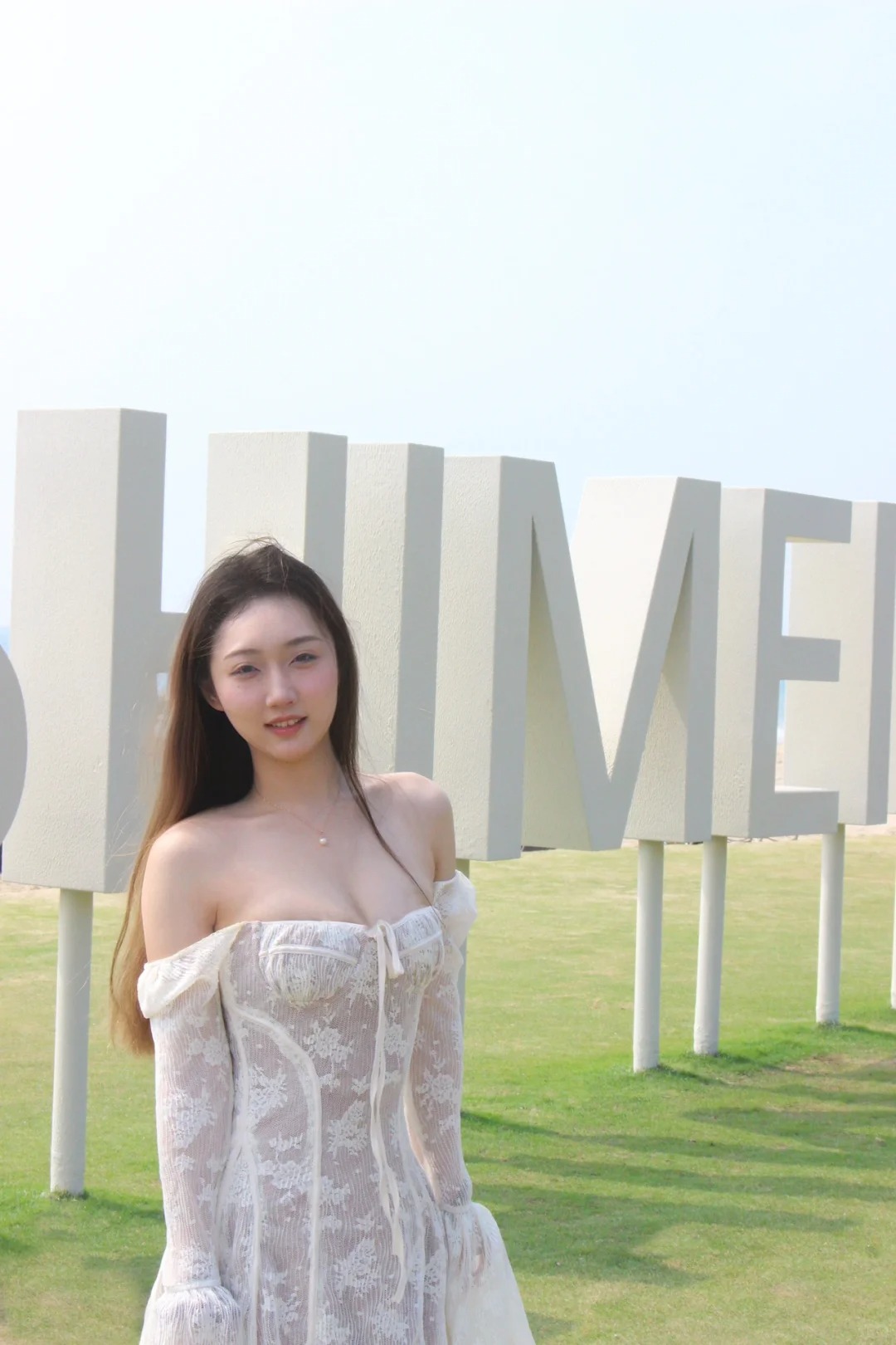 我爱的不是威斯汀
是万宁石梅湾的威斯汀！
老婆们这里真的超级好拍哦，阳光照的人粉