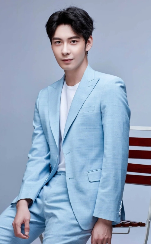 陈星旭：事业高光背后的困境与抉择