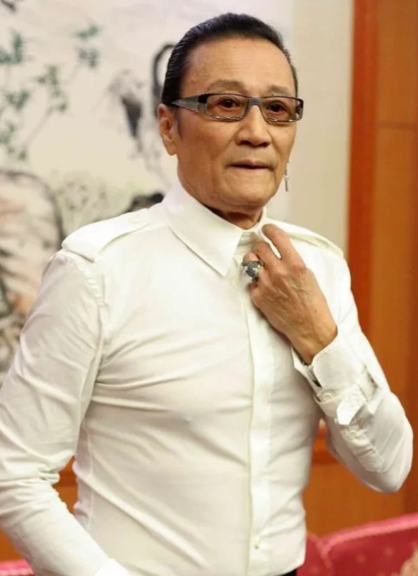 谢贤：曾有五位女友，两任妻子