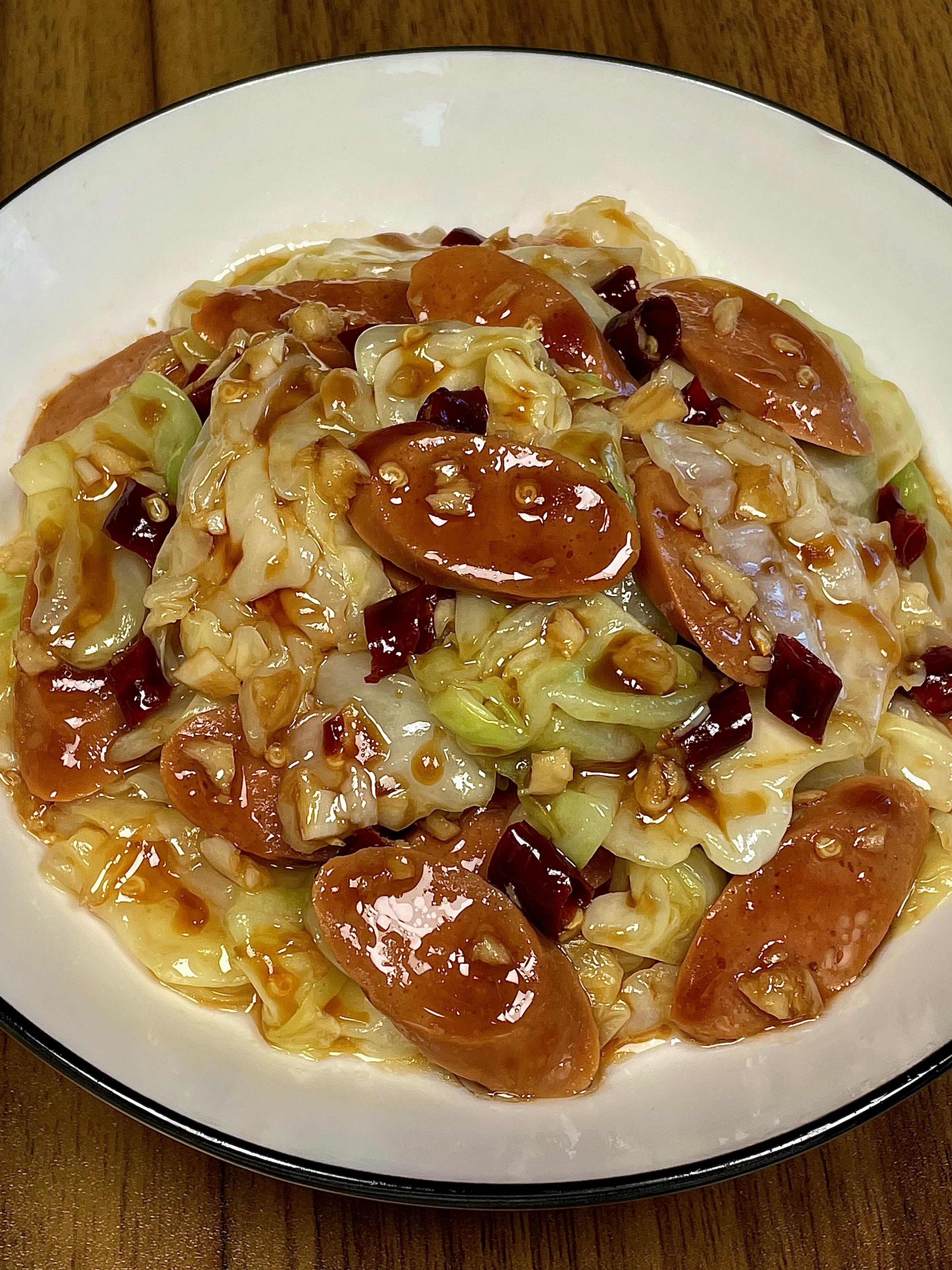 包菜炒火腿这做法好好吃啊！一出锅就炫不停