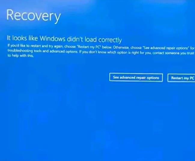 微软“蓝屏”，中国完胜！这是一场美国预设的小型网络战争。
西方各国一时陷入混乱之