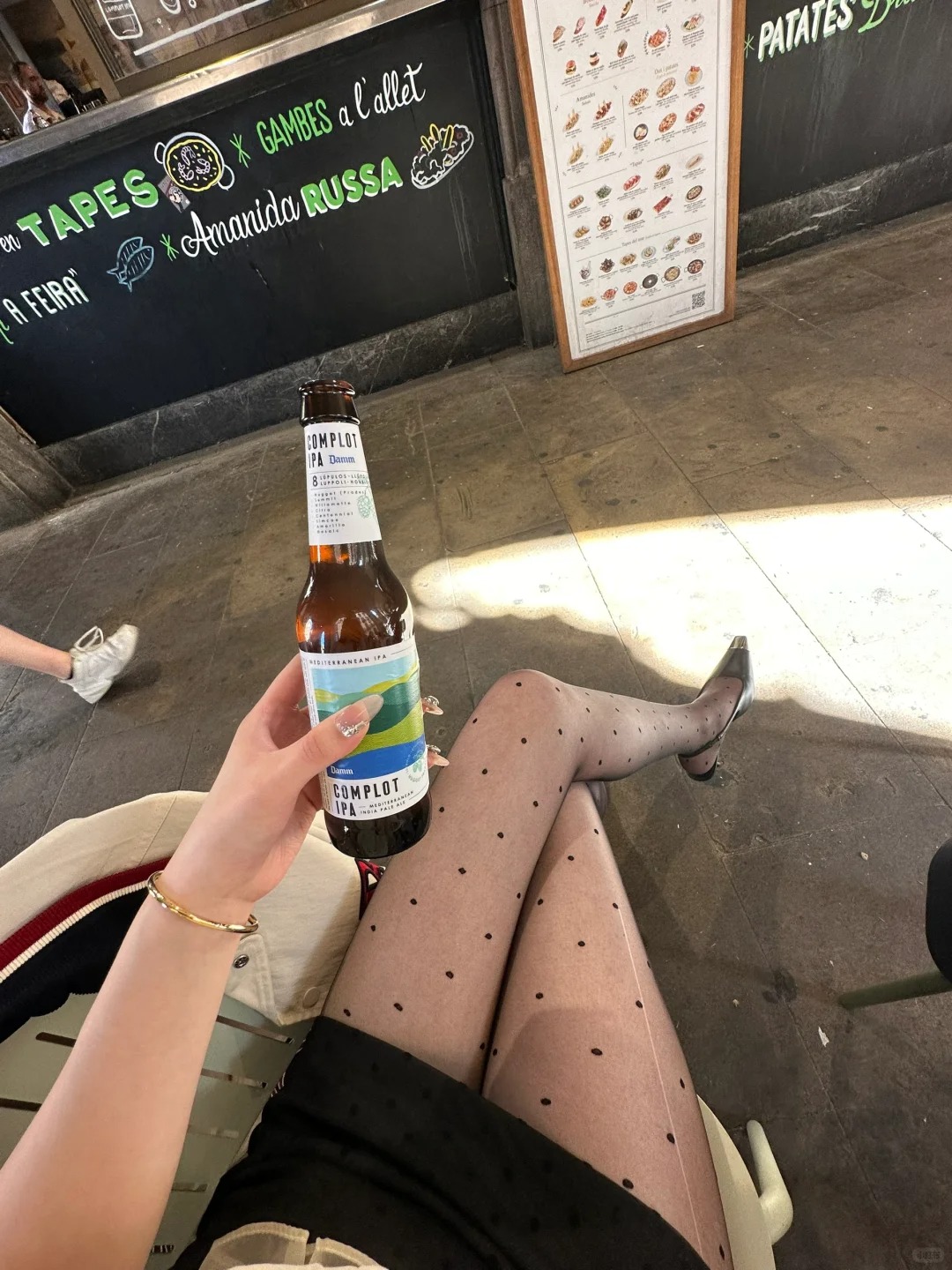 🇪🇸在巴塞街头喝啤酒好chill
