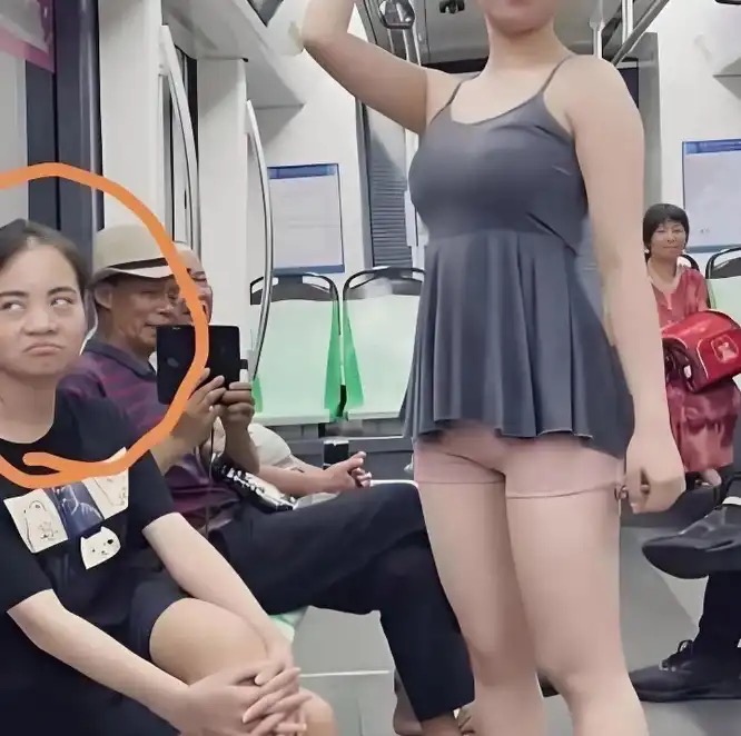 这是羡慕嫉妒还是什么原因呢？