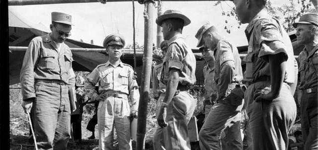 1950年1月初，一万多国民党残军逃入越北，谅山据点法军火力阻击，打死残军几百人