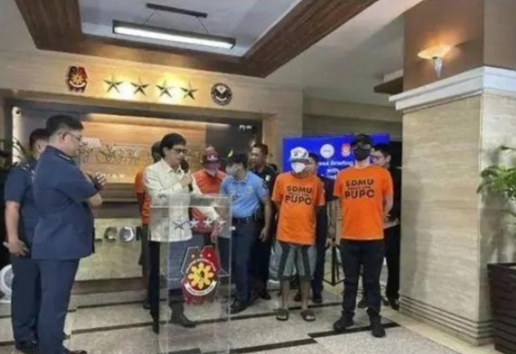 两位中企高管在菲律宾被撕票

真的防不胜防，两位中企高管应邀去菲律宾谈业务，结果