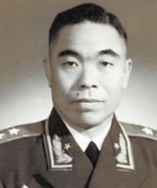 50军军长曾泽生，是唯一一位没有入党的开国中将，他曾在1955年申请入党，却被毛