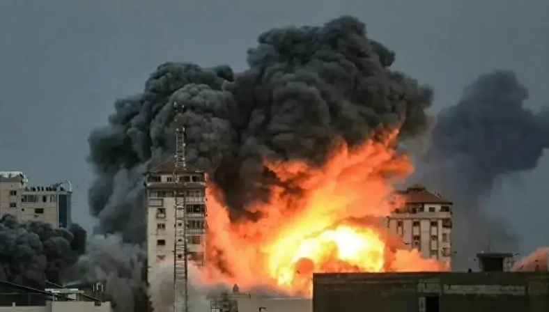 突发消息
危险了，黎巴嫩终于对以色列出手了

今日凌晨，黎巴嫩的一则消息如一颗炸