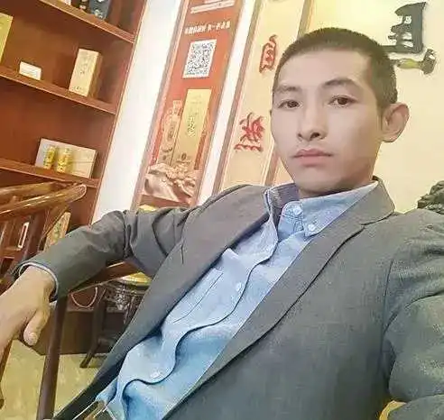 不管你们信不信
从2025年开始
将会有越来越多的男人
会毫不犹豫的选择一个人独