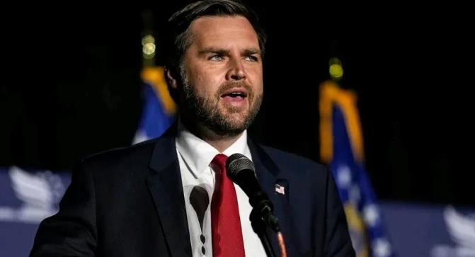 用铅块万斯谈特朗普再遭暗杀，保守派和自由派有重大区别。特朗普认为，之所以遭暗杀是