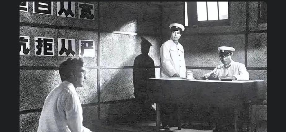 1975年3月17日凌晨，德阳县城关制面社的一名女工，正在回家的路上。一辆吉普车