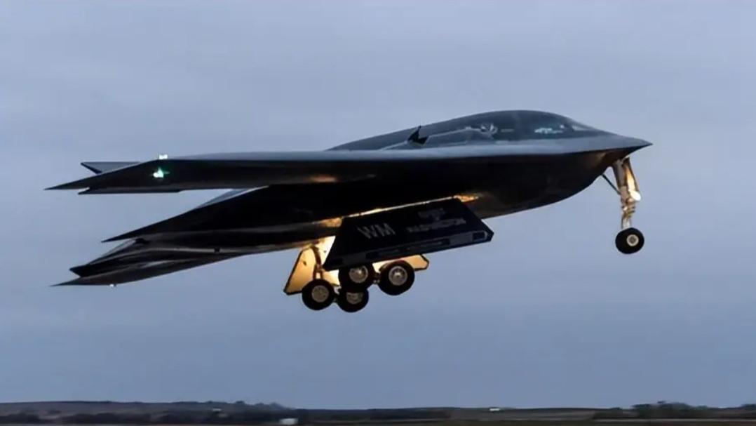 英国皇家空军专家：中国“拳击手”战机使命独特，他们可能在2030年前就......