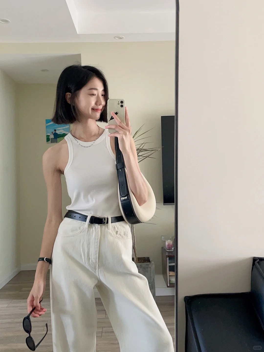 去年的衣服今年还是喜欢！！
白色就看不腻