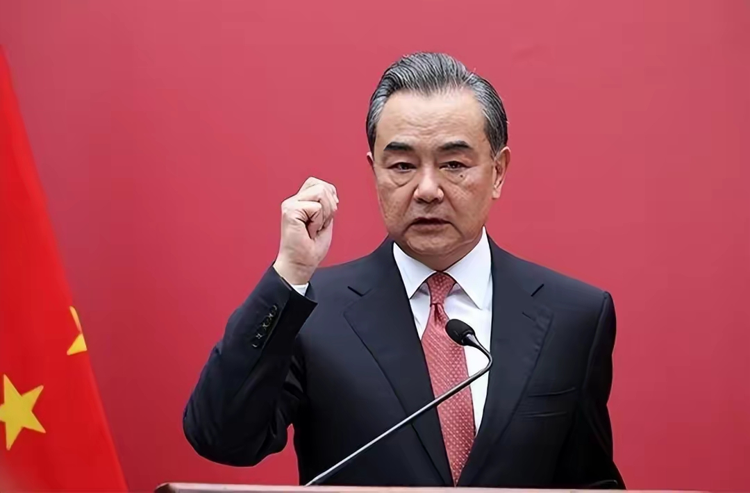 外媒提问会不会“武统”台湾？当着全世界的面，王毅外长给出回应！

4月24日至2