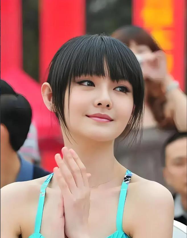 曝大S去世，从她的家人以及好友可以看出点端倪。

当地时间2月3日，台媒爆料大S