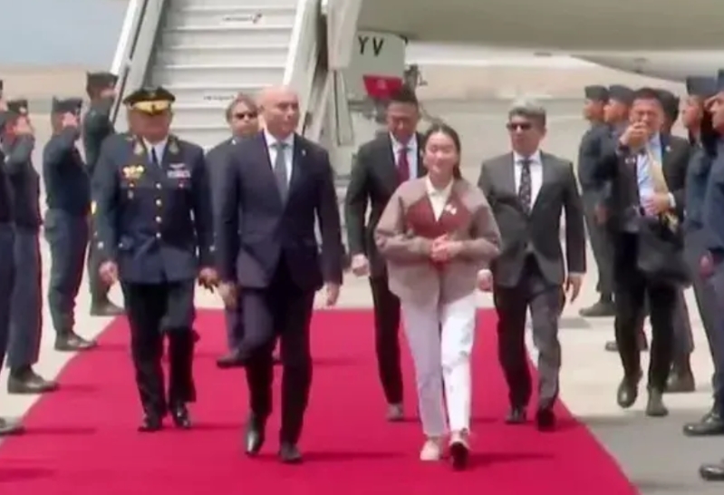 这五国元首参加秘鲁亚太经合组织峰会
第一，中国，已抵达秘鲁；
第二，美国，未抵达