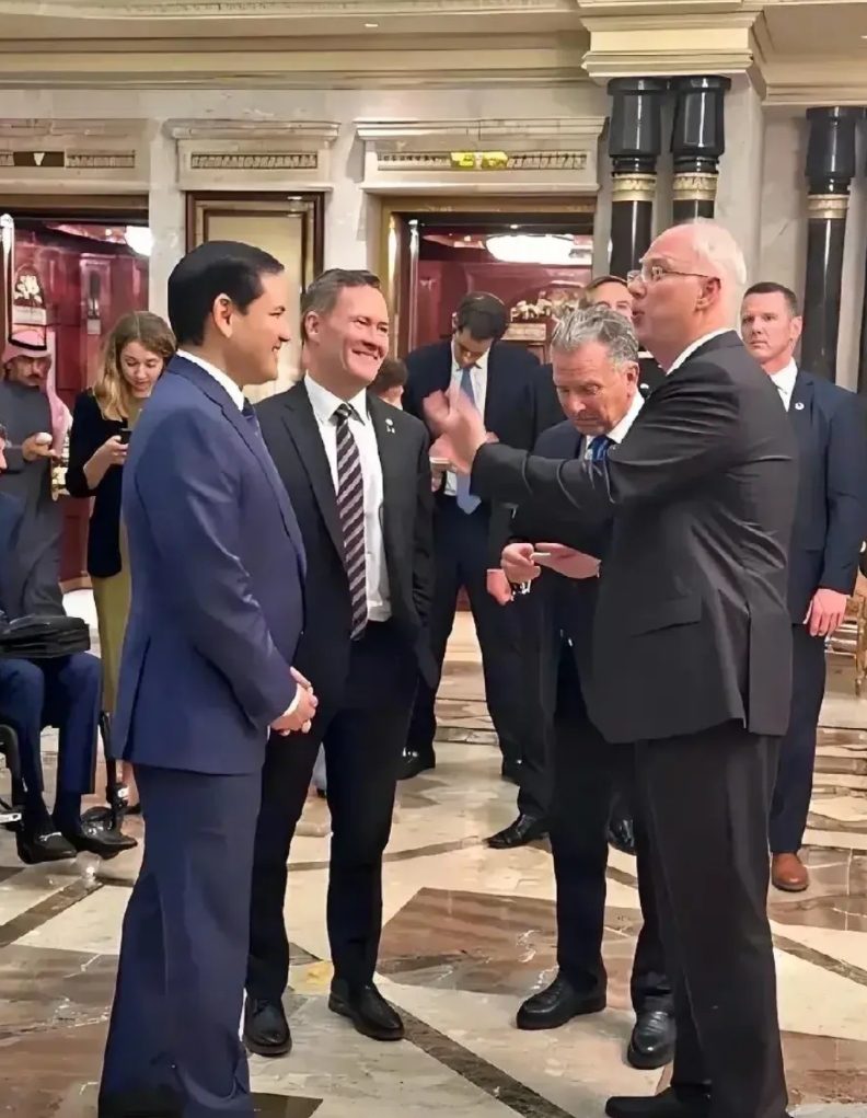 美俄谈判，给中国提了三个醒。
第一，普京虽对中国有极大的善意，但他毕竟是俄的利益