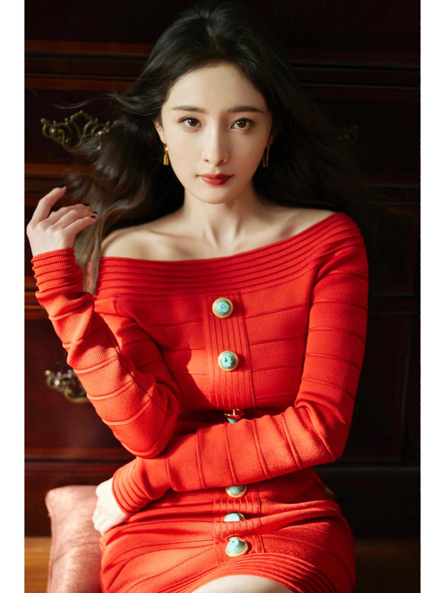 杨幂——容颜清秀