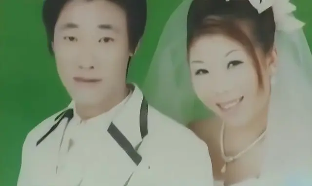 辽宁一男子为了讨好妻子，竟然杀死了亲生父母，还跟尸体同住一年