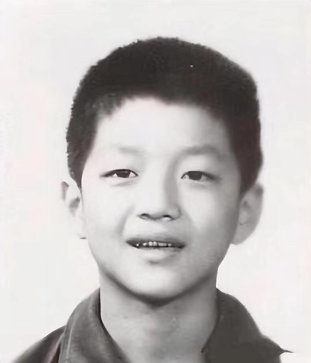 李亚鹏的早年故事