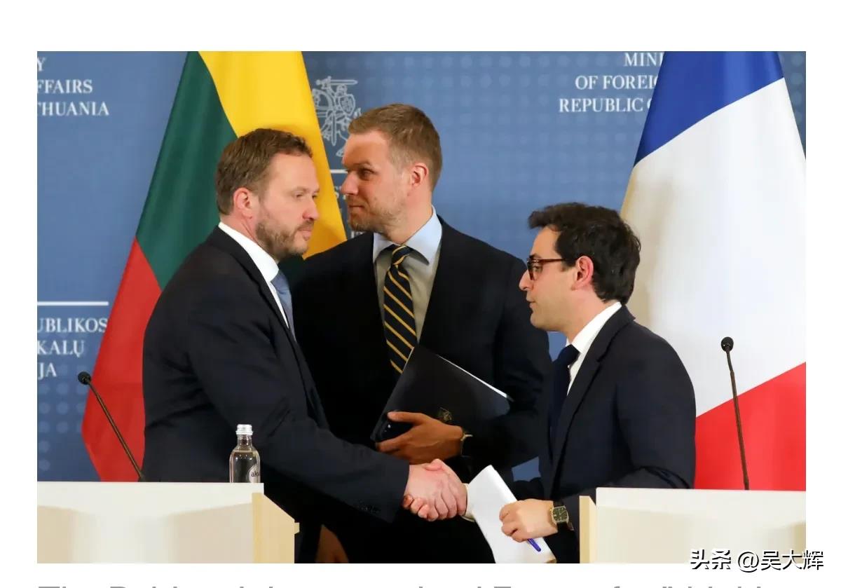 【法国开始组建“出兵乌克兰国家联盟”】

3月8日，Politico发文称，法国