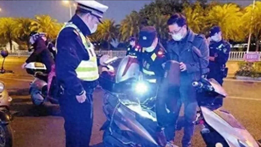 事件发酵！央视谈夜查电动车惹众怒 , 出动25万人 , 要解决什么问题？