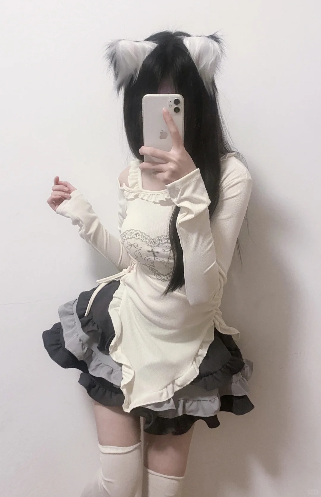 占有欲犯了 路过的报备一下在干嘛