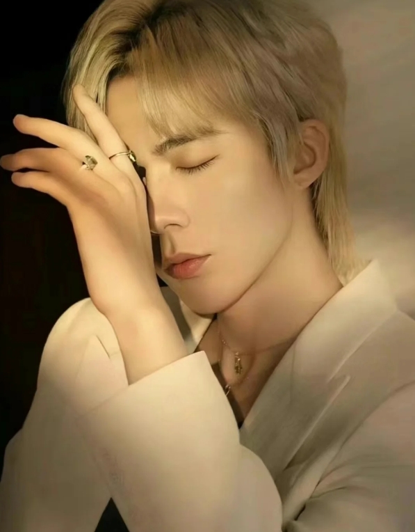 刘宇宁：作品加持，实力小生崛起