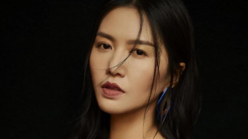 19年后再看谭维维：才懂大众为何对她意难平，人生太传奇