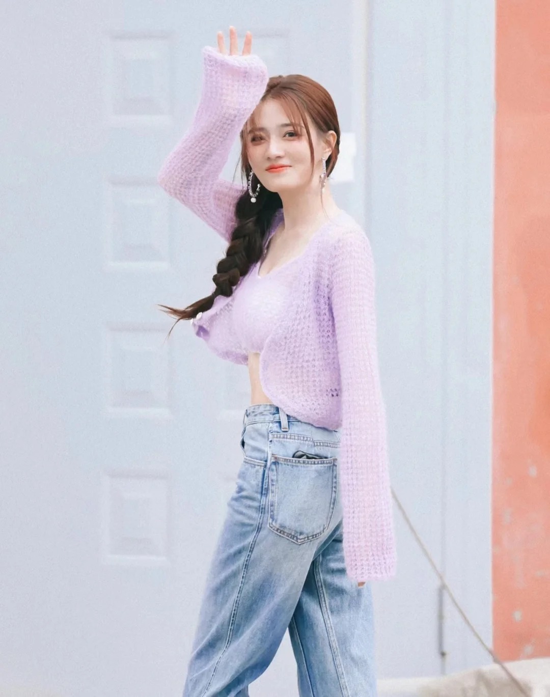 徐璐侧开衩阔腿牛仔裤，带你做一天复古辣妹