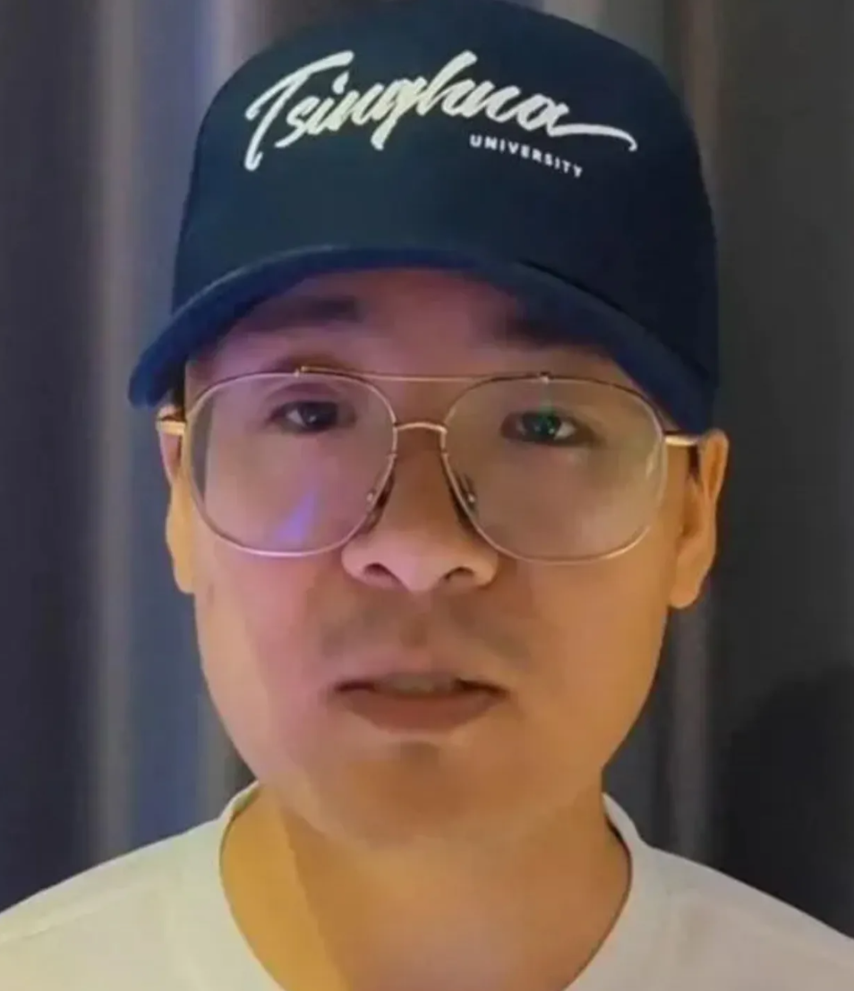马翔宇事件，带给我们的几点思考：

1、手握哈弗、清华、等这些名校毕业这张牌，有