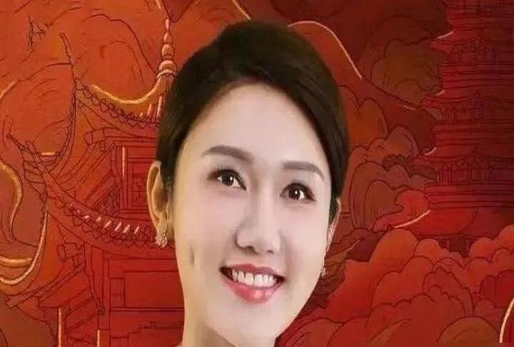 龙洋才发现，真是顶配家族！

龙洋，央视主持人，中国传媒大学本科，硕士研究生学历