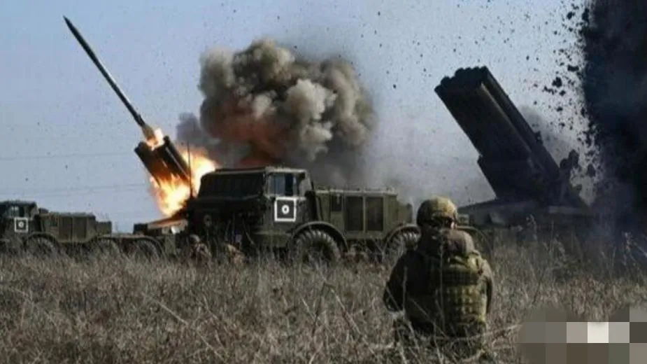 乌方称基辅州最大热电站被俄军摧毁!

俄罗斯这是下狠手了，乌克兰能源公司称基辅州