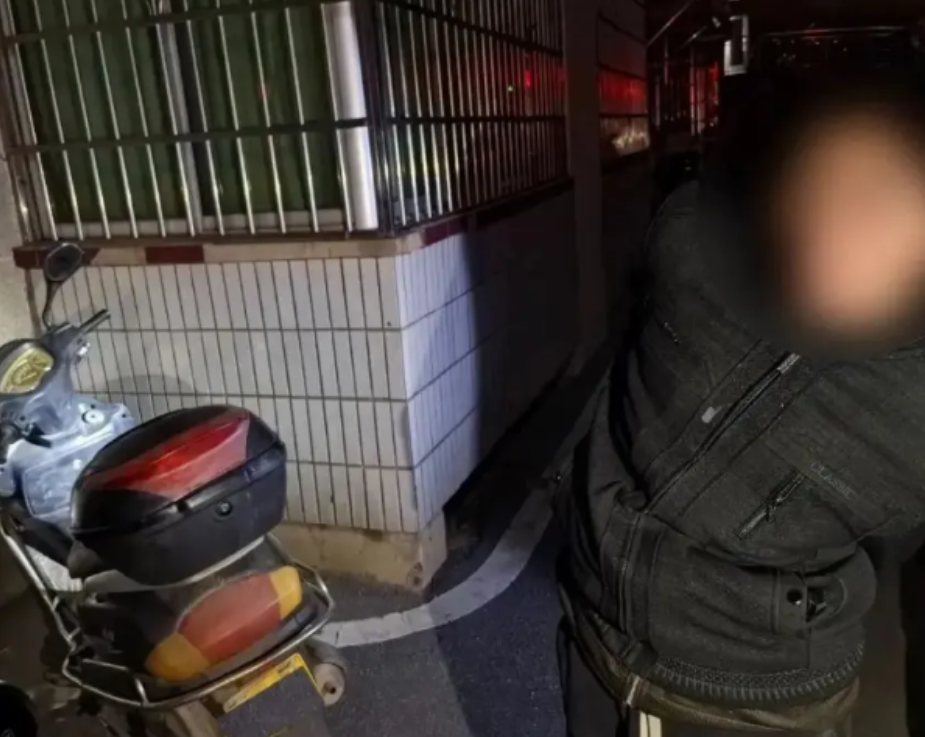 可恨之人必有可怜之处！湖南株洲一男子，因为没钱回家，就走了歪路，他 竟然偷盗路边