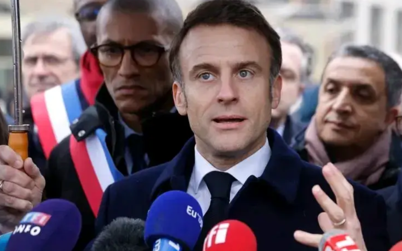 法国总统马克龙被弹劾的相关程序已经启动，这5点真没想到：

1.没想到这个在法国