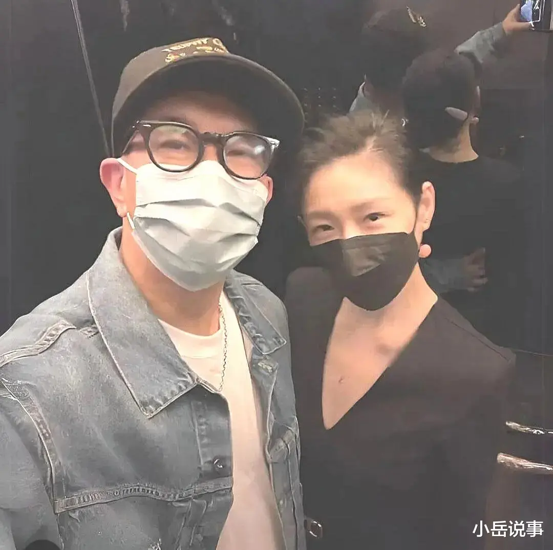 大S具俊晔电梯亲密合照,仍有少女感,疑故意公开,与汪小菲比着秀恩爱(大s演戏视频)-第3张图片-九妖电影 大S具俊晔电梯亲密合照,仍有少女感,疑故意公开,与汪小菲比着秀恩爱(大s演戏视频)-第3张图片-九妖电影
