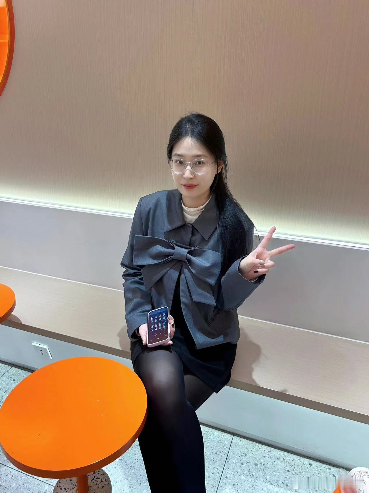 我要怎么和嫂子拉进关系哈哈哈哈