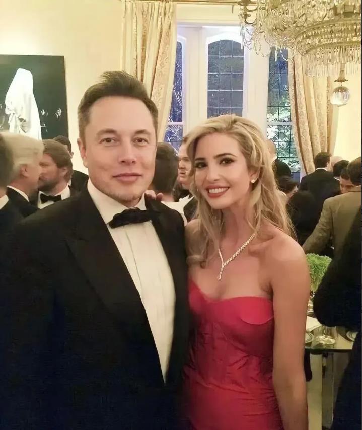 这次，美国第一千金伊万卡输得太惨了，错失了这六个方面：

第一、输掉了父女关系，