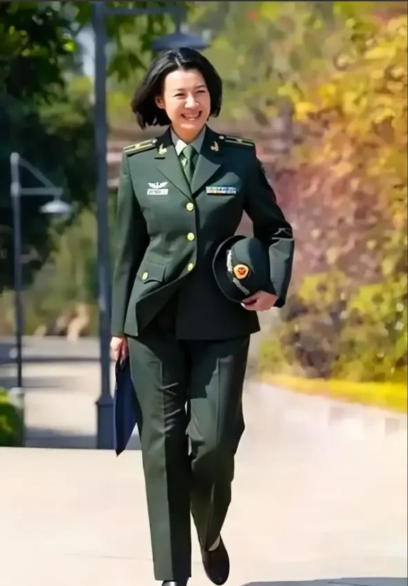 这还是我们认识的“德华”吗？