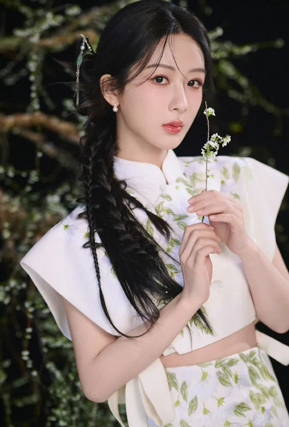 宋丹丹曾对杨紫说:闺女，就你这长相还是好好回去念书吧，演艺圈不适合你，红不起来。