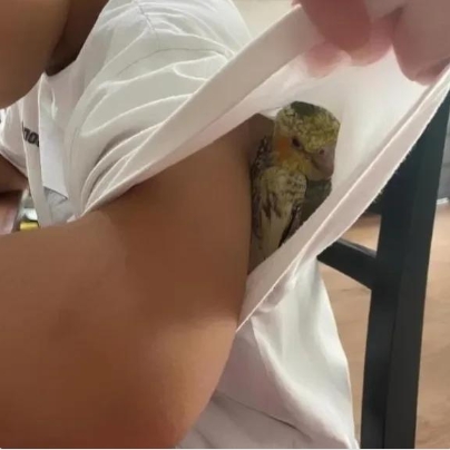 妈呀，我以为是蛇，这个孩子要吓死老娘，你家有这个样的孩子吗？