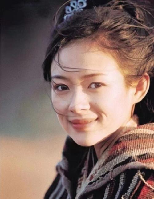 母女闪耀威尼斯，章子怡醒宝共绘星光！