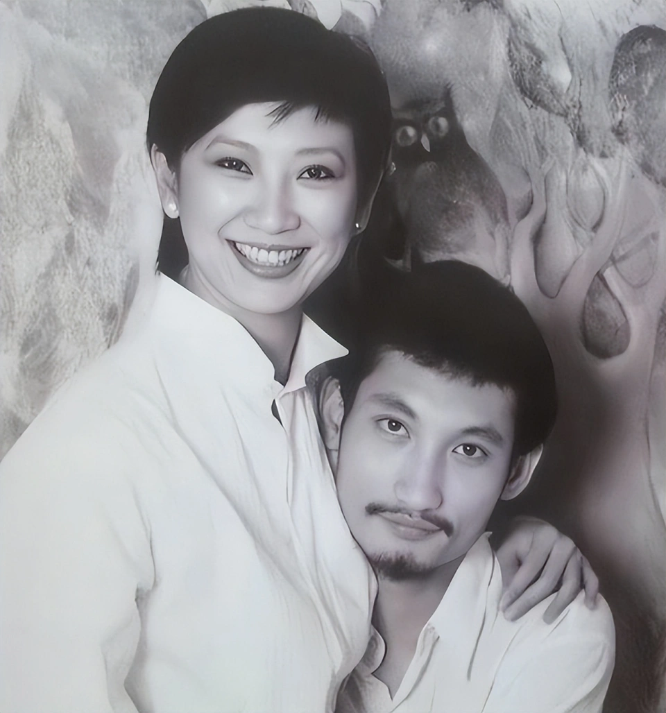 华人神探李昌钰第一次见到徐克，开口就问:“你是不是杀过人？”徐克大惊失色，随即小