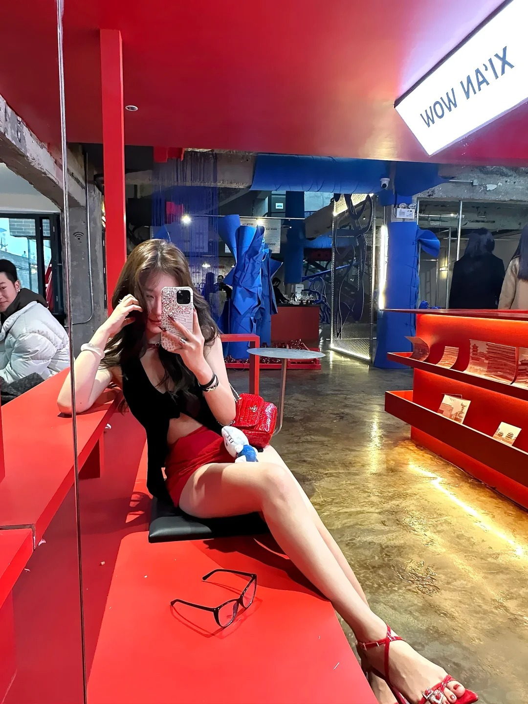 穿⚫️🔴做美丽女人