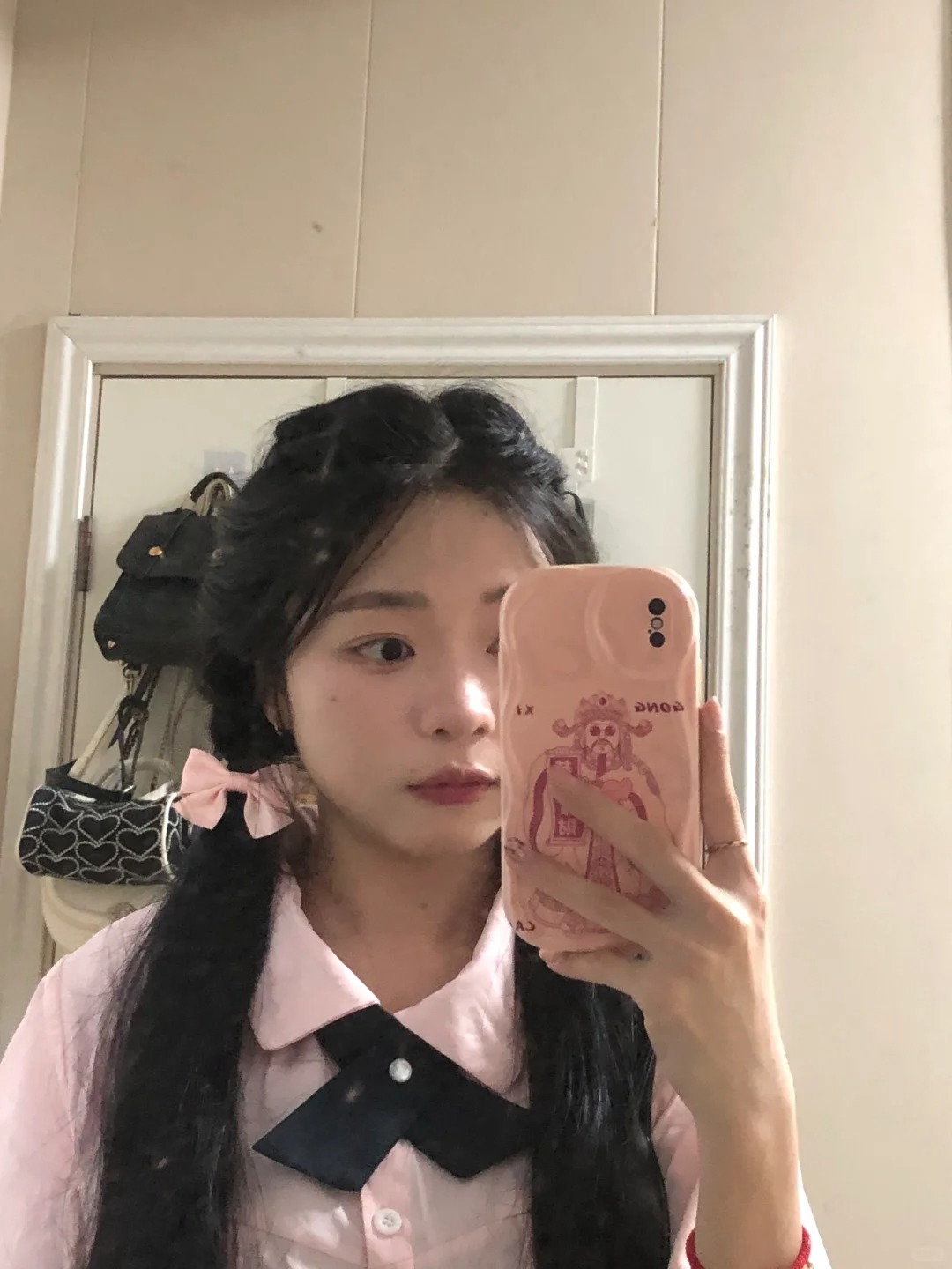 发现了 上班真的谈不了男朋友～
