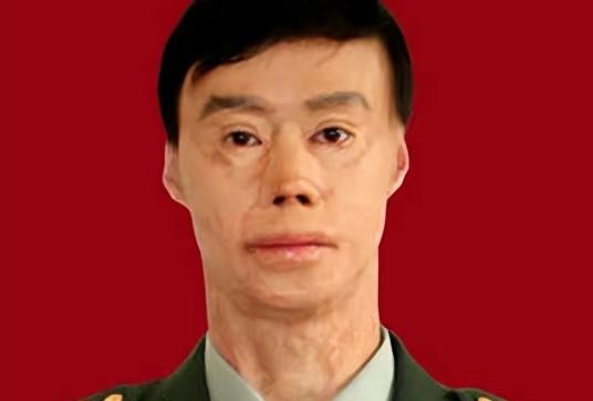 战士劝阻加油反遭斥 大巴起火舍身救人

                    