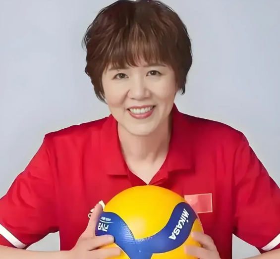 快讯！
重大消息！
1月10日，排球圈高官李全强落马，关于东方大国女排在东京奥运