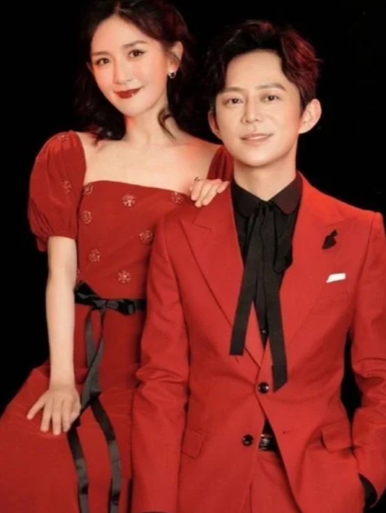 谢娜和何炅：回娘家的感觉，默契的传奇搭档