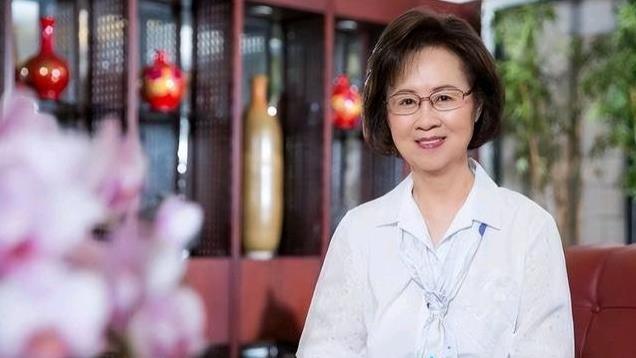 众星悼念琼瑶，《还珠格格》主演先后发声，林心如哽咽，赵薇发文